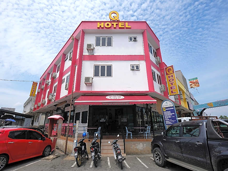 OYO 1104 Q hotel
