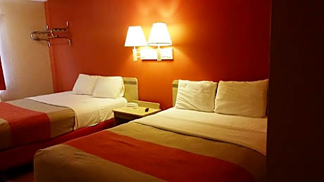 2 FULL BEDS | NON-SMOKING