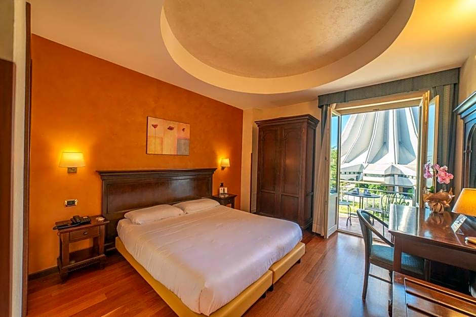 Hotel Teocrito