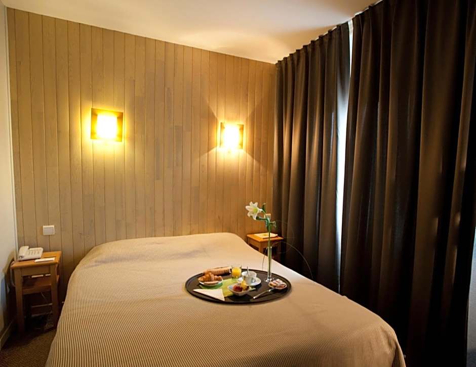 Logis Hôtel Le Relais