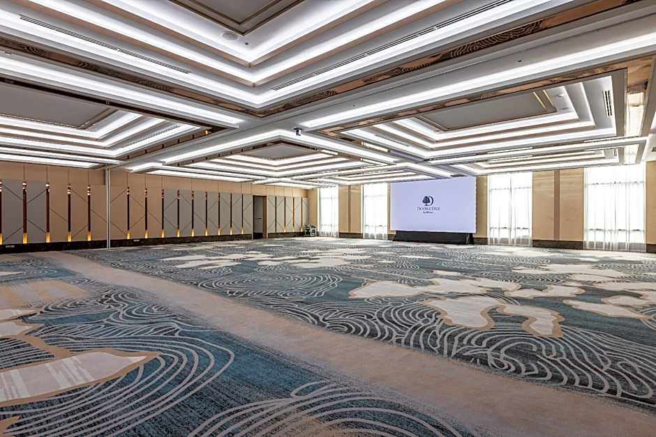 DoubleTree by Hilton Vientiane