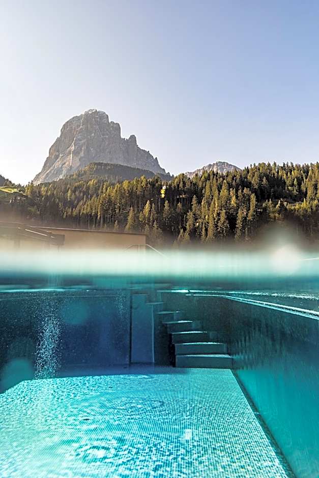 Hotel Touring Dolomites