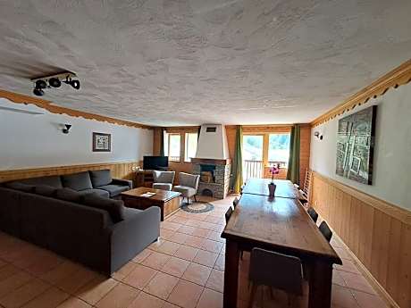 Five-Bedroom Apartment