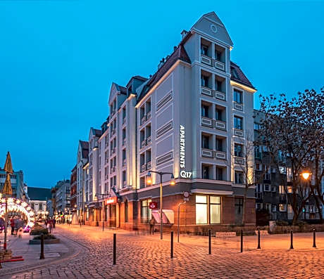 Q17 Apartments Rynek