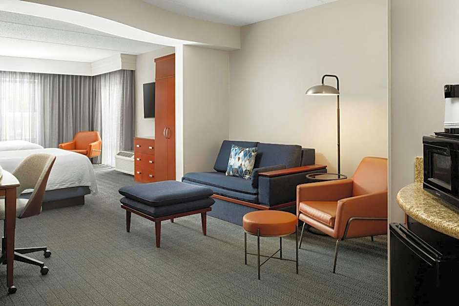 Courtyard by Marriott Boone