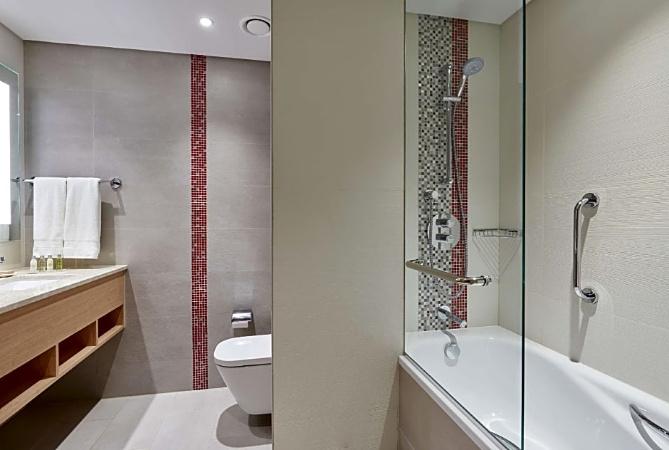 Hilton Garden Inn Muscat Al Khuwair