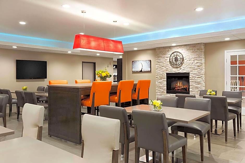 Country Inn & Suites by Radisson San Antonio Lackland AFB - SeaWorld Area