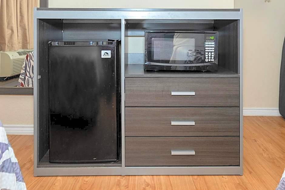 Red Roof Inn Houston North - FM1960 & I-45