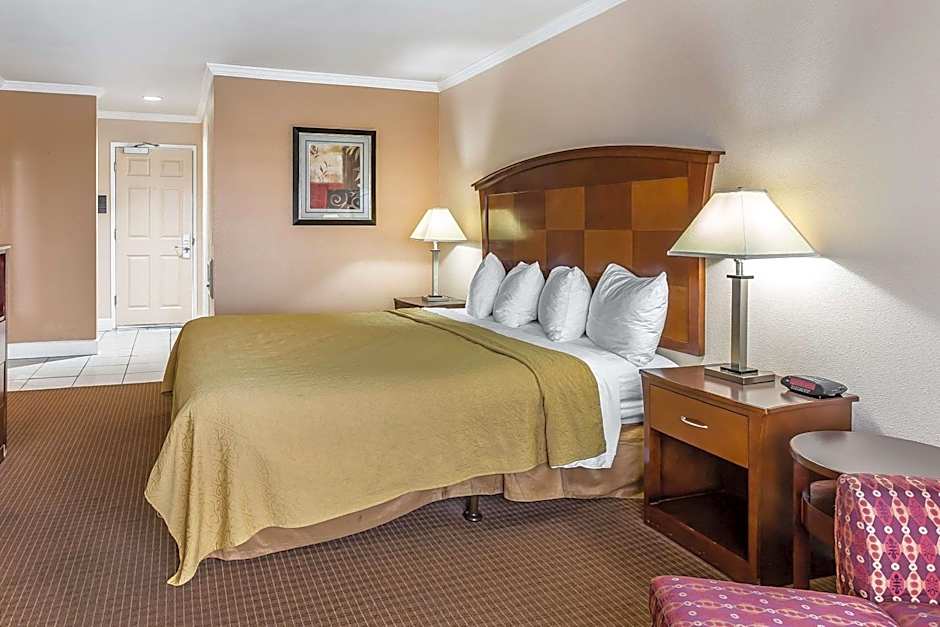 Quality Inn near Hearst Castle