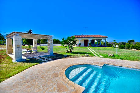 Giada Country House - Piscina - 5 minuti dal mare