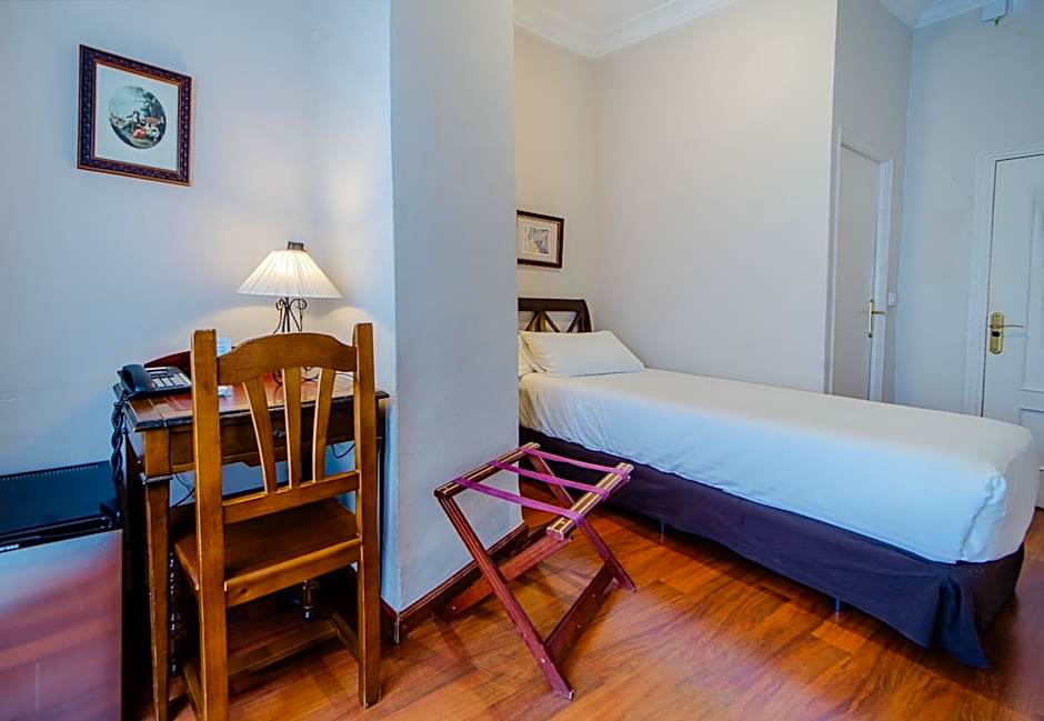 Hotel Simon