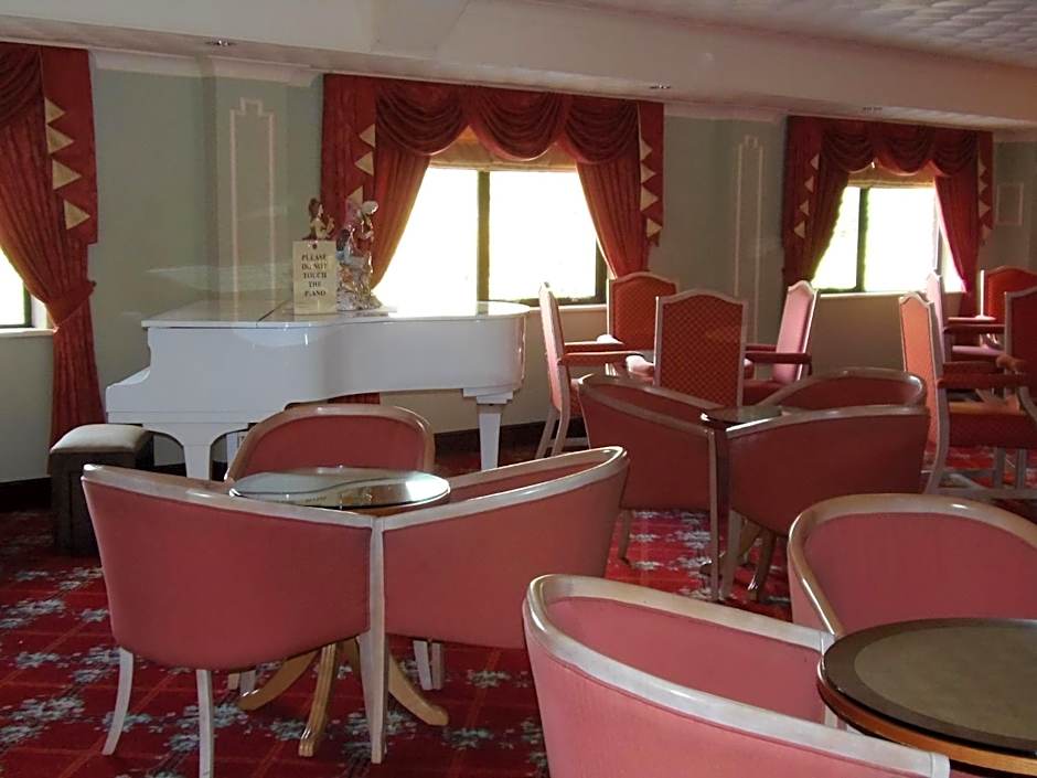 Lakeside International Hotel