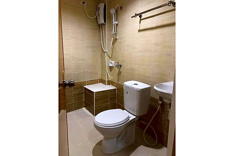 Im Inn Hotel Sorsogon near SM or Terminal