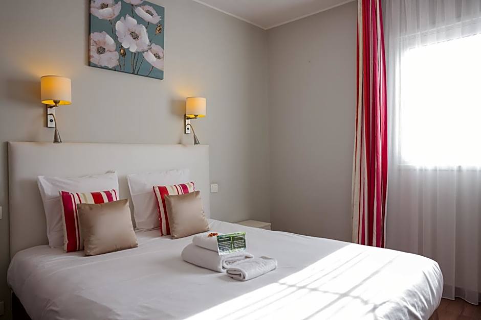 Hôtel CASABELLA Cannes Mouans Sartoux