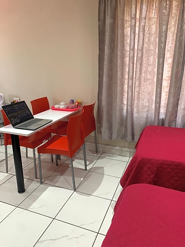 Ekaya Palace Guest House