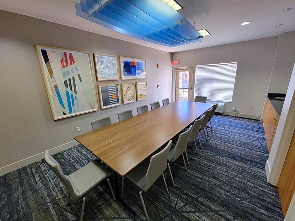 Holiday Inn Express Hotel & Suites - The Villages By IHG