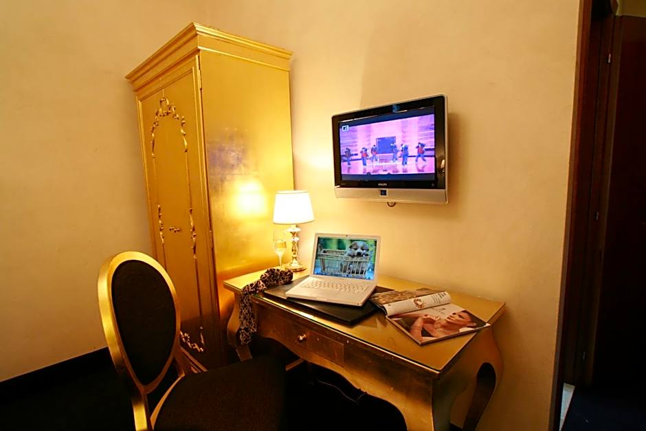 Hotel Al Ponte Dei Sospiri