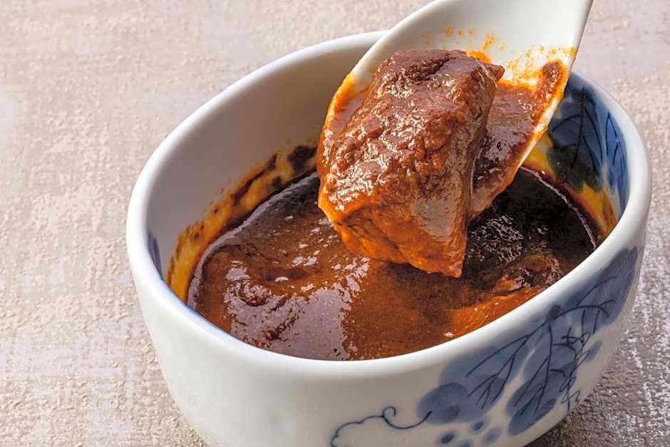 Atami Onsen Sakuraya Ryokan