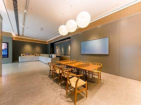 Ji Hotel (Ningbo Zhongti Sports Center)