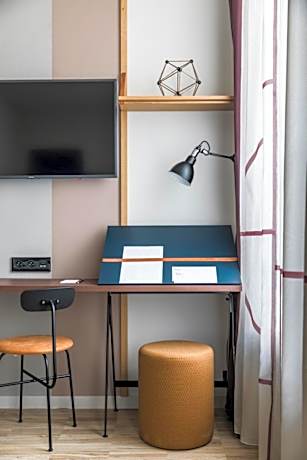 Cozy Double Queen Size