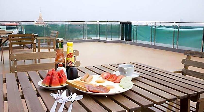 Ingtara Hotel