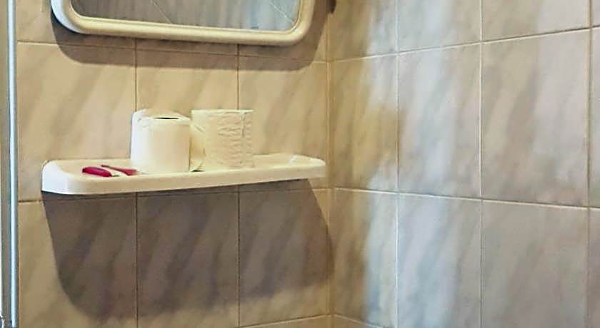 Tamarind Guesthouse Kanchanaburi