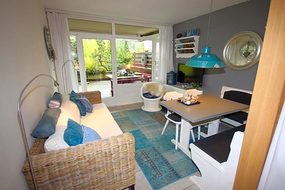 Apartment Blue Jeans