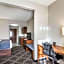 Comfort Suites Pineville - Ballantyne Area