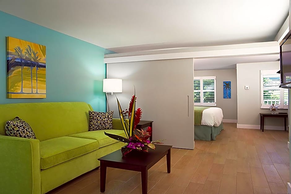 Silver Palms Inn