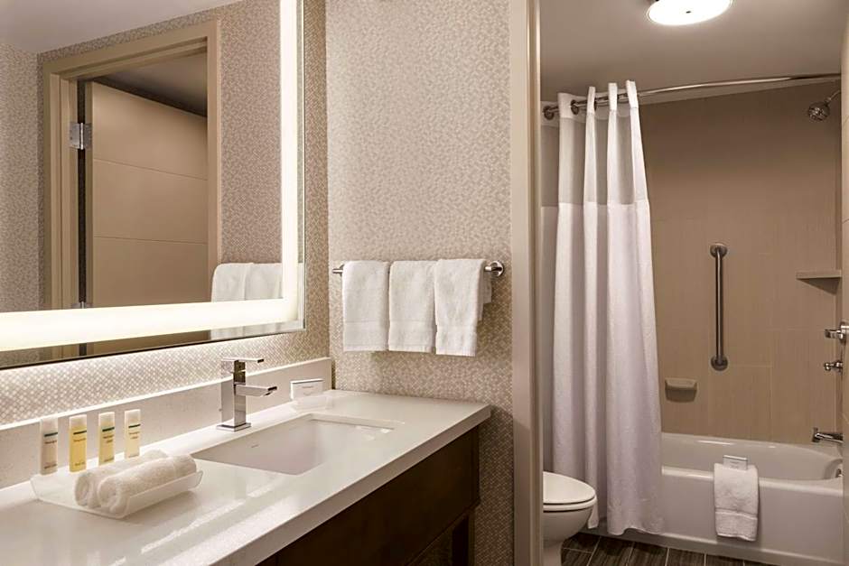 Homewood Suites by Hilton Washington DC Capitol-Navy Yard