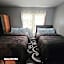 Divine Villa Guest House Harper Ave WITH FREE PRIVATE PARKING