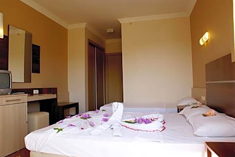 Small Double or Twin Room