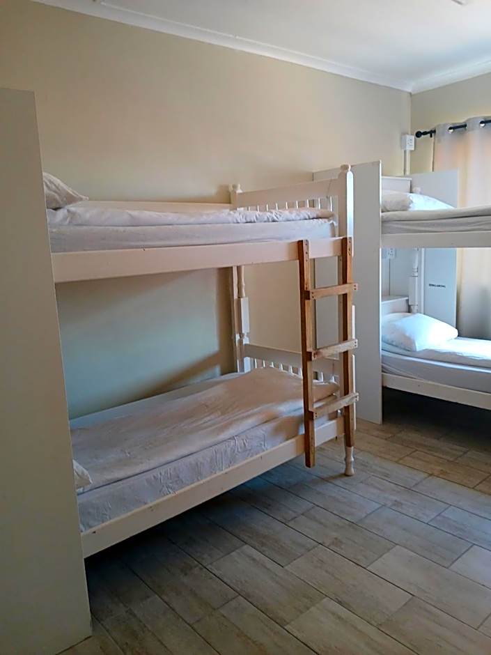 Island Vibe Backpackers Jeffreys Bay