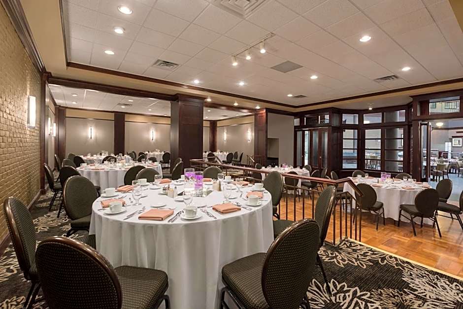 Sonesta Suites Dallas Park Central