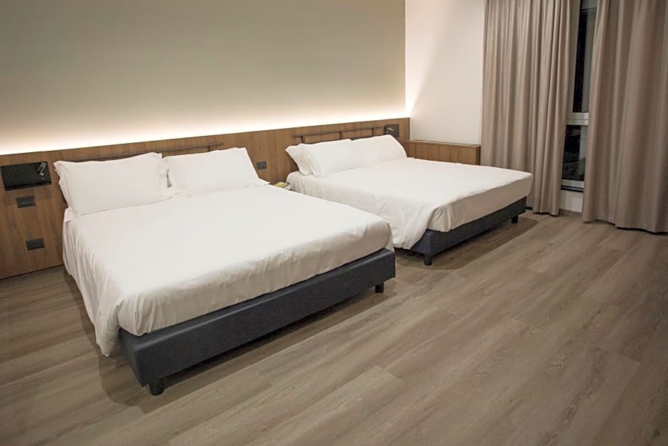 Moody smart & comfy Hotel