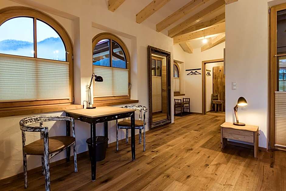 Flora - Das kleine Gartenhotel