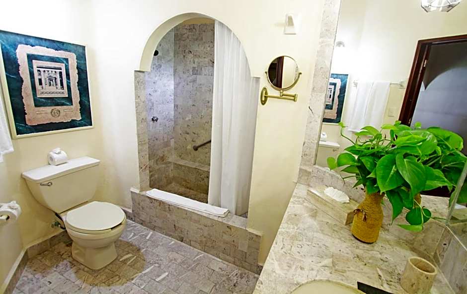 Villablanca Garden Beach Hotel