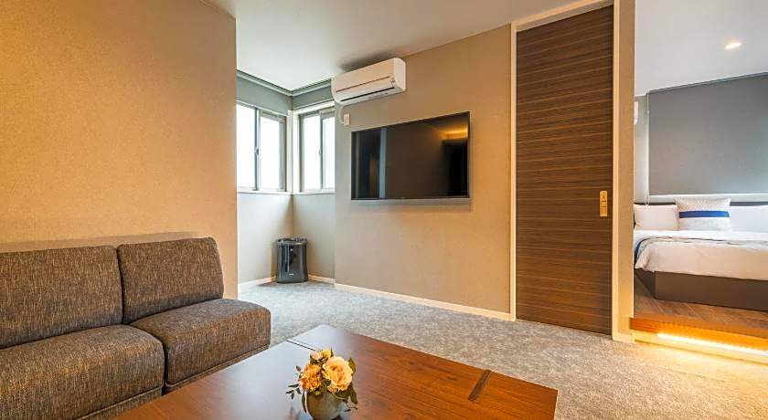 GRAND BASE Nagasaki Chukagai