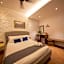 Carnarvon Suites