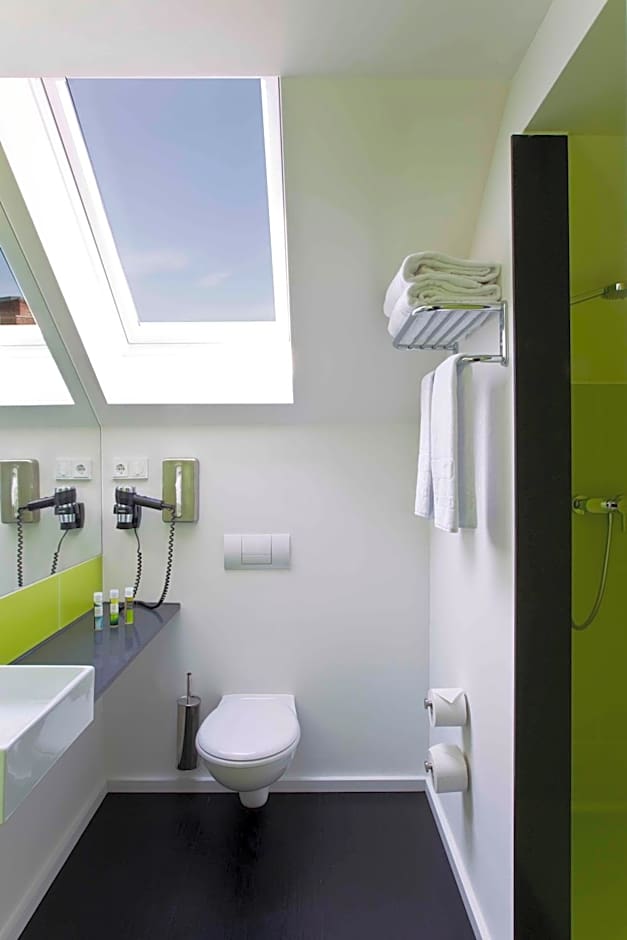 Hotel Gat Point Charlie