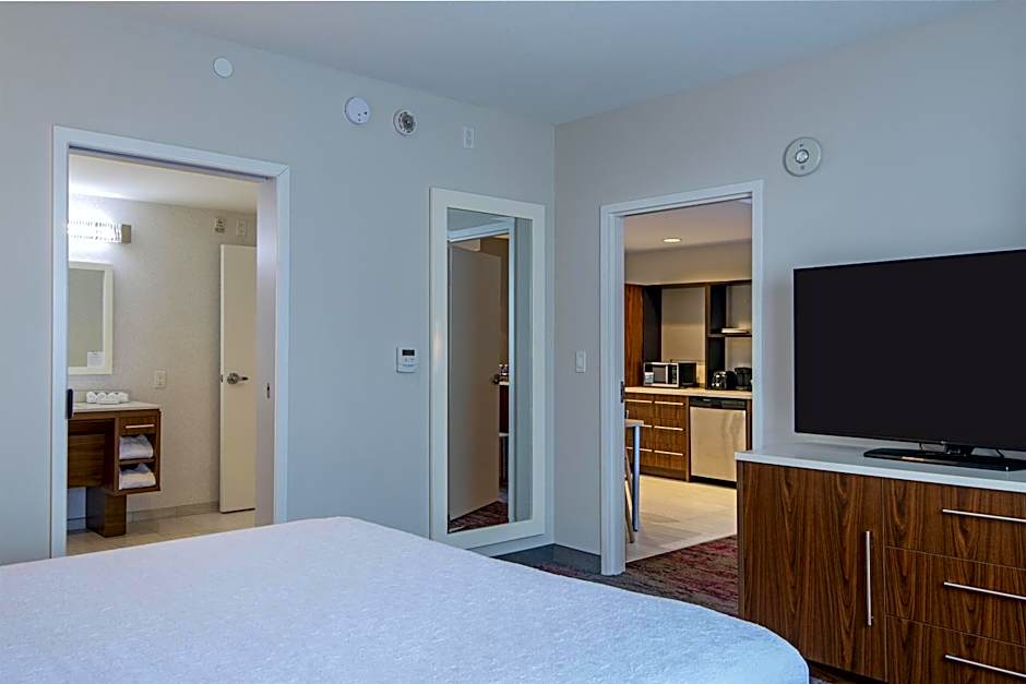 Home2 Suites By Hilton West Edmonton