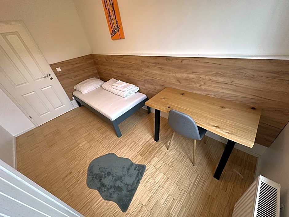 Lion`s Rooms n Apartments