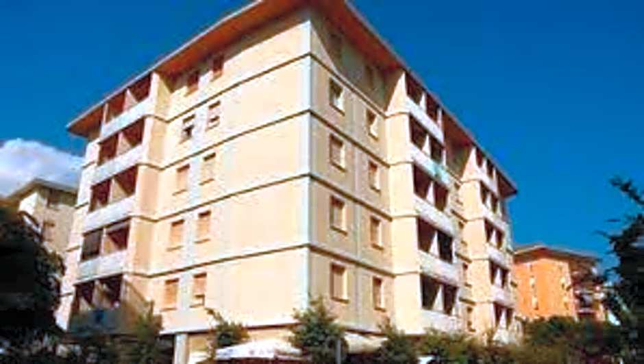 Lovely flat close to the beach-Beahost