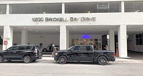 Elite Brickell Studio on the Bay