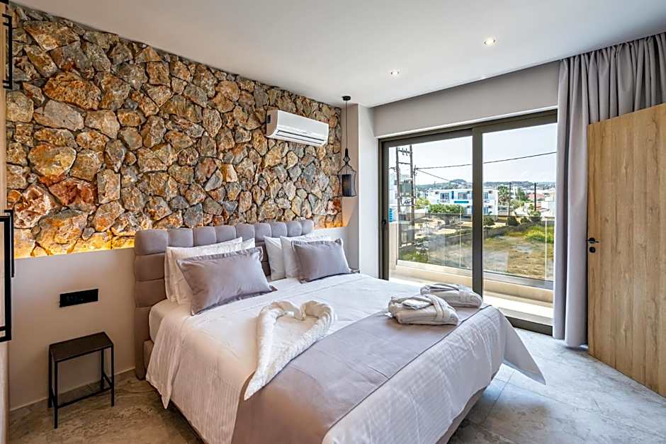 Pathos SeaSide Suites