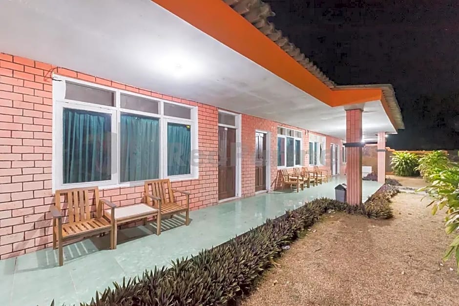 Hotel Linggarjati near Natural Park TWA Linggarjati