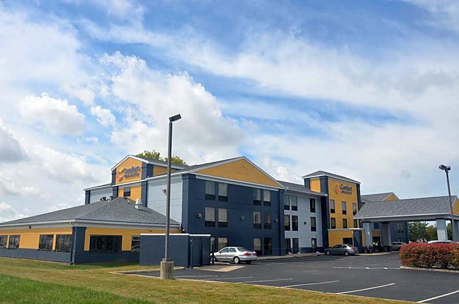 Comfort Inn & Suites Maumee