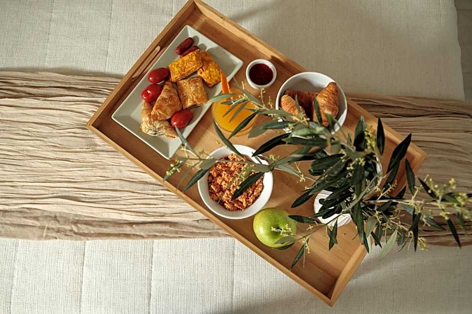 Iria Beach Art Hotel