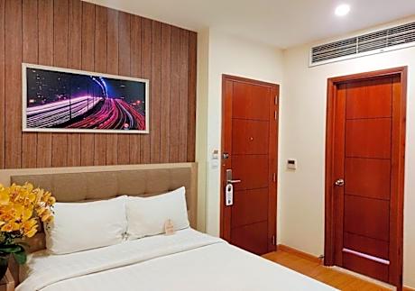 Superior Room (No Window)