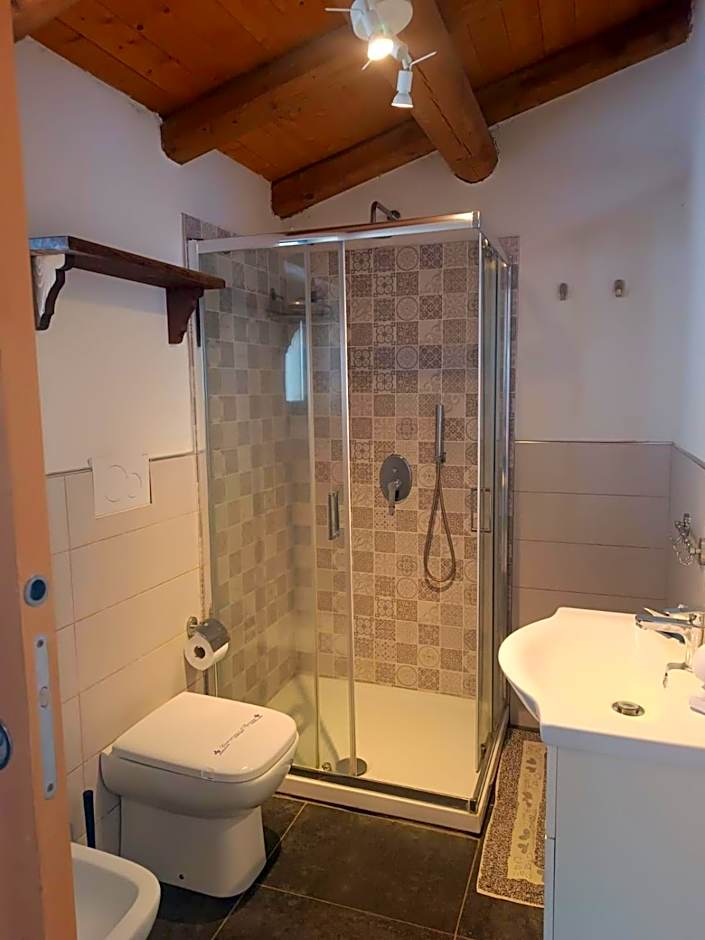 B&B Villa Lidia with parking and jacuzzi